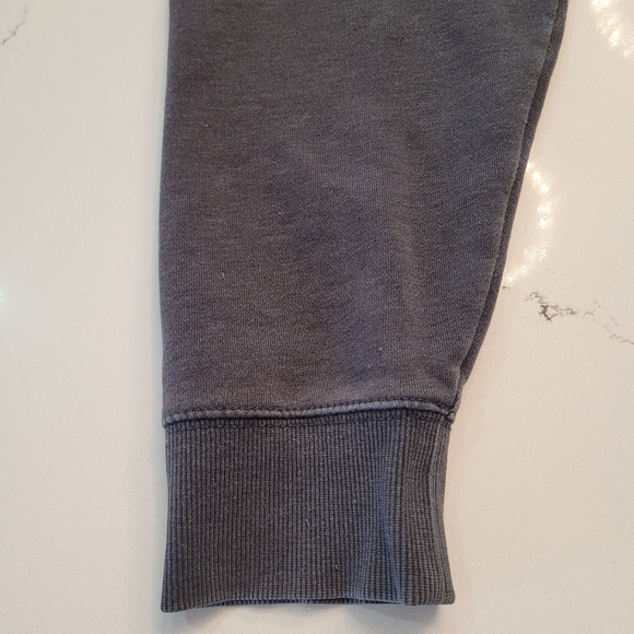 Vans black hoodie - Men's size Large. - Picture 12 of 15